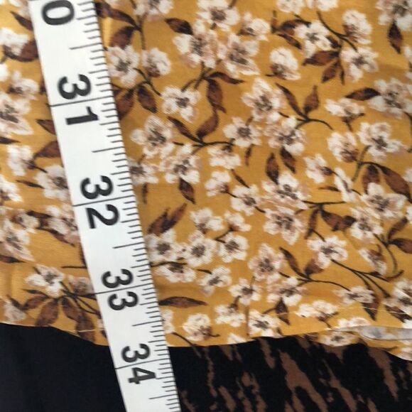 NWT Tiered Ruffle Boho Sun☀️Dress in Spring Floral Print. Tie Back Detail. - Picture 12 of 14